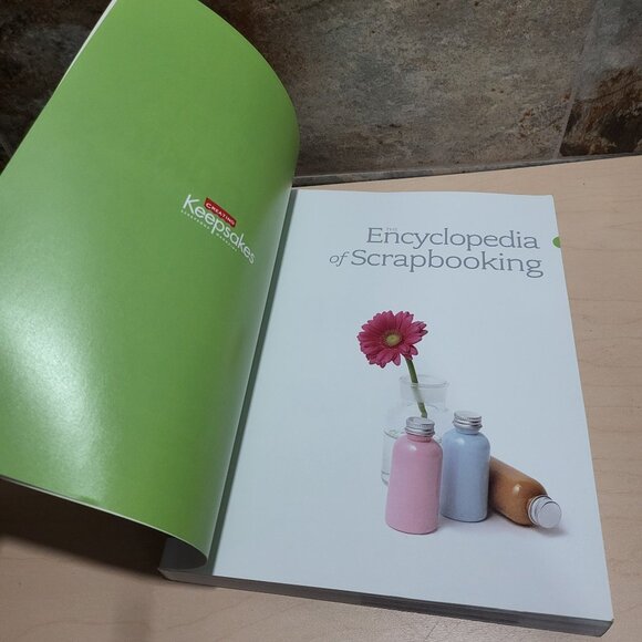 The Encyclopedia Of Scrapbooking 2005 Paperback - Picture 10 of 10